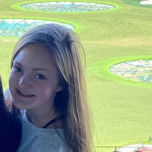 Meet your Posher, Kara